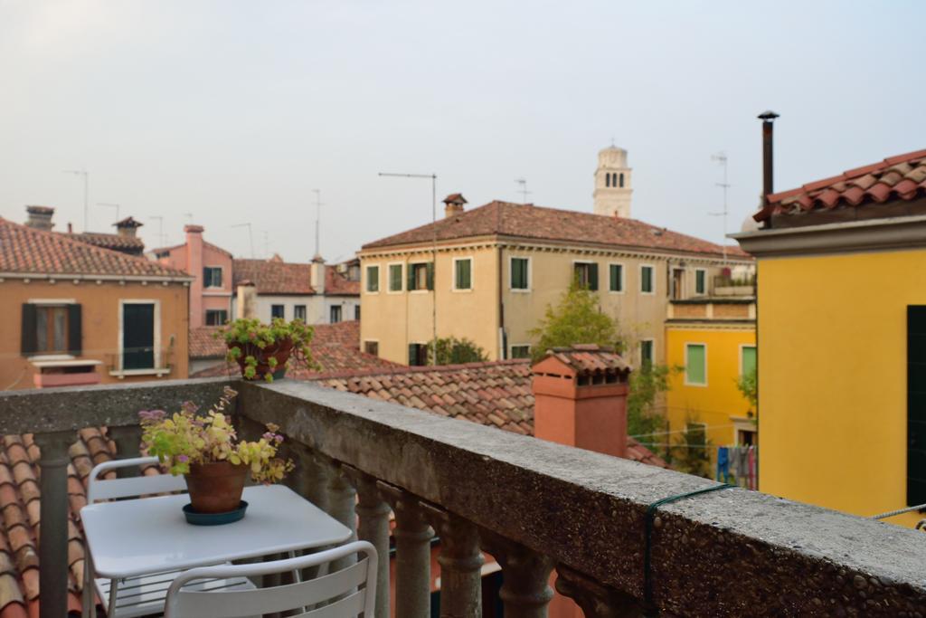 Biennale 252 Apartment Venice Room photo