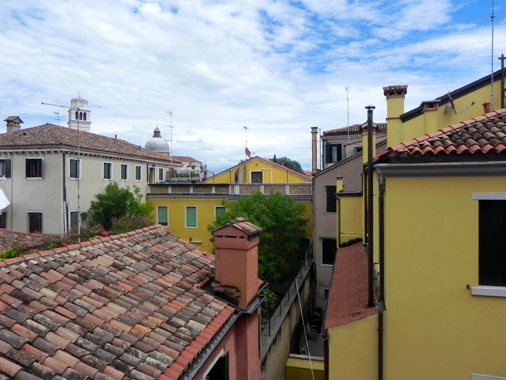 Biennale 252 Apartment Venice Room photo